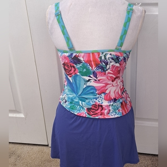 Floral Tankini Top & Solid Blue Skort With Attached Bikini Bottom   Size M - Picture 3 of 9